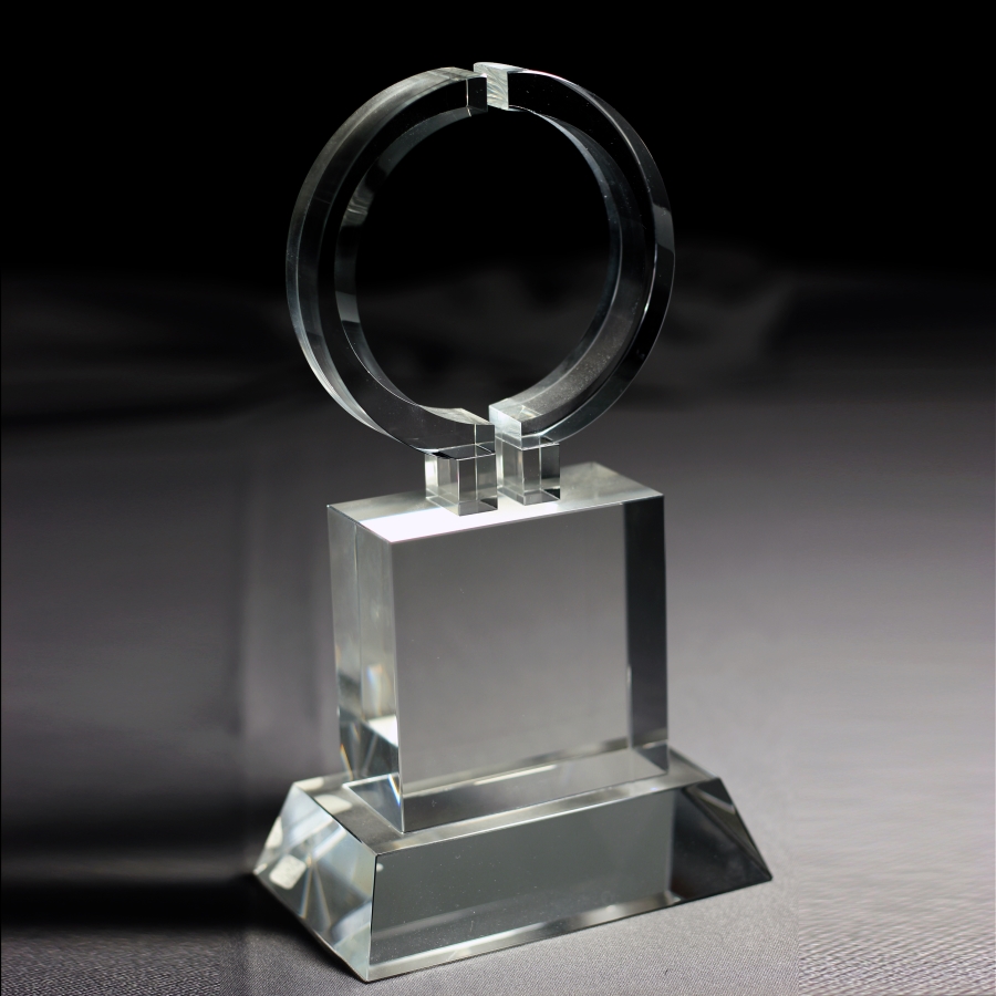 Custom alphabet letter 0 shaped Crystal awards  
