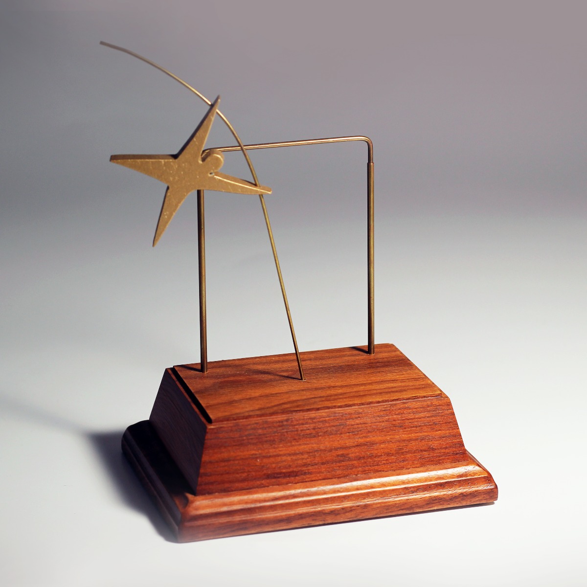 Metal and wood high jumper trophy award 